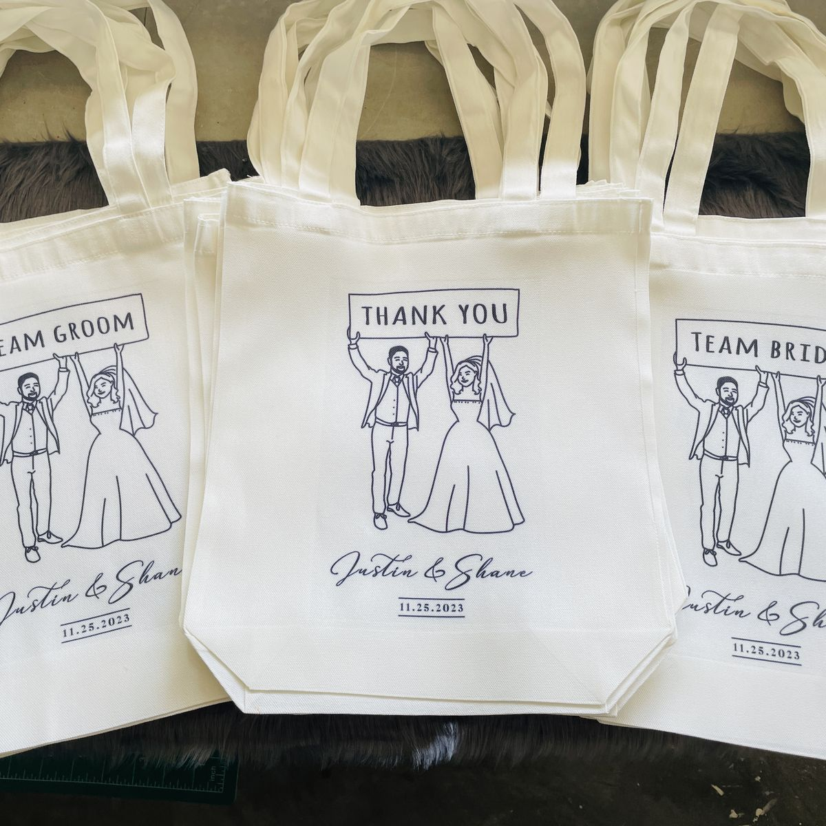 Totes personalizados para una boda